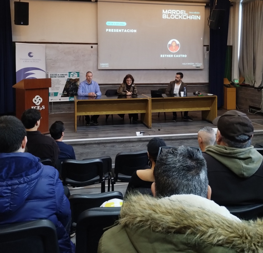 Exitosa jornada blockchain en nuestra Facultad